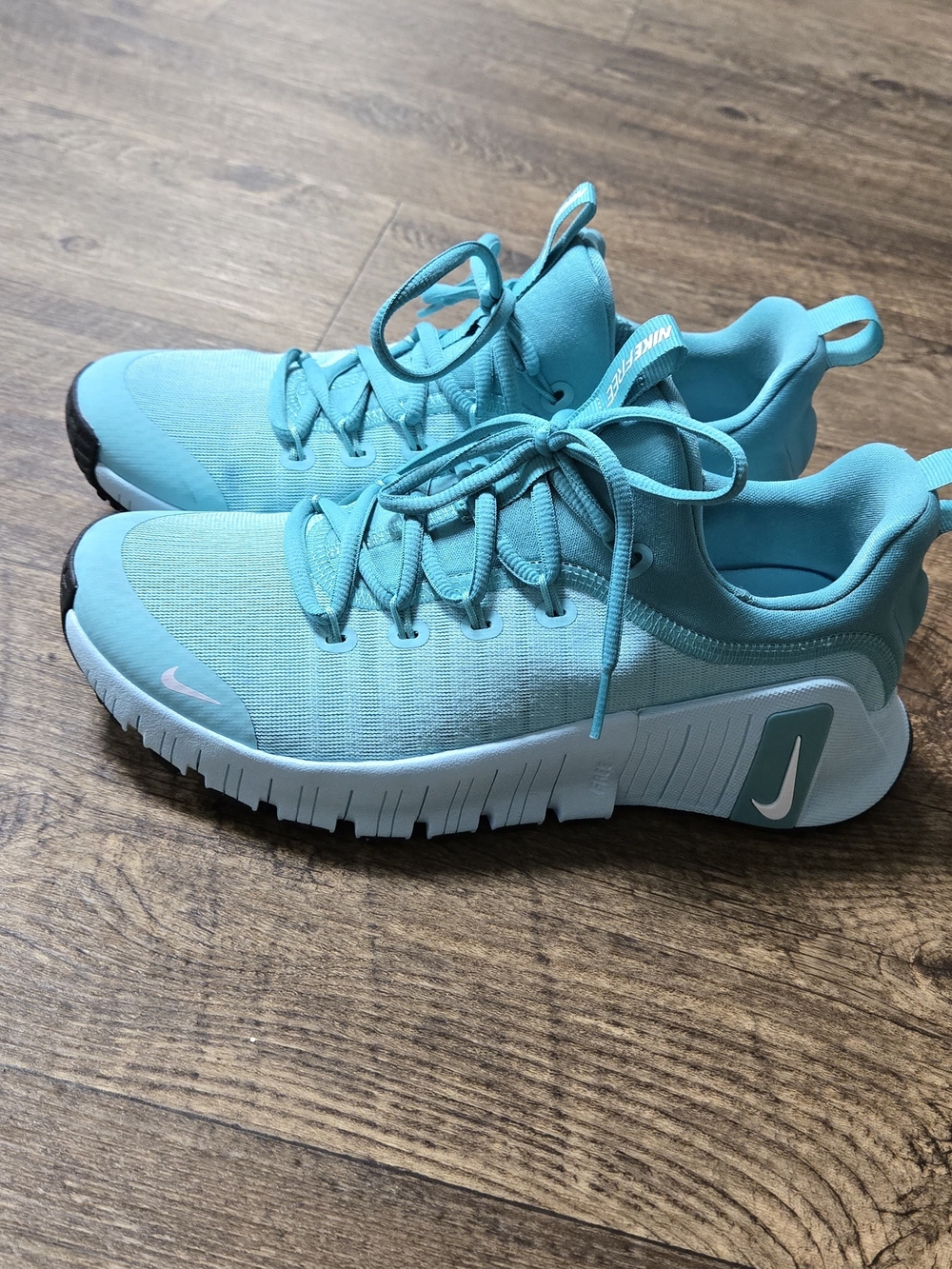 Nike FREE METCON Women’s Teal Athletic Running Shoes